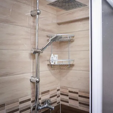 Korzo Prenociste 아파트 노비파자르