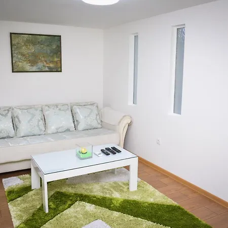 Korzo Prenociste 아파트 *