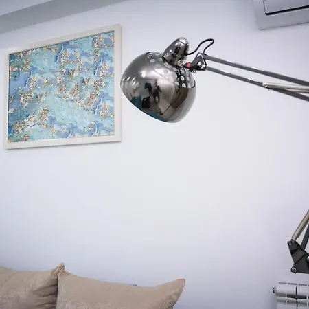 아파트 Korzo Prenociste 노비파자르